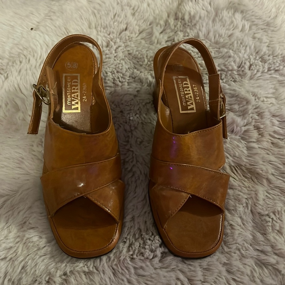 Vintage Montgomery Ward Block Heels 5.5